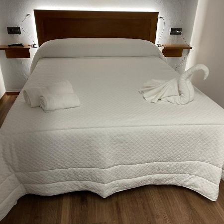 La Era De Lario Habitacion Con Jacuzzi Экстерьер фото